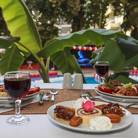 Szálloda Bone Club Svs 4*